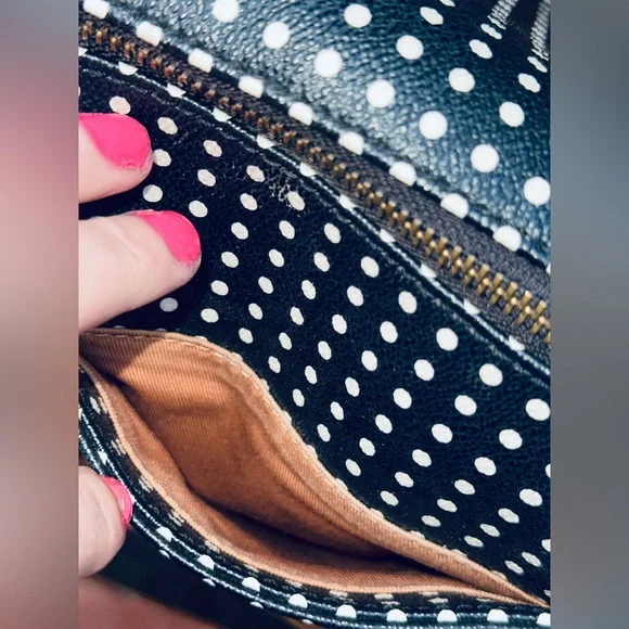 Vintage Fossil Black & White Polka Dot Handbag Crossbody or Shoulder Bag - Picture 8 of 14